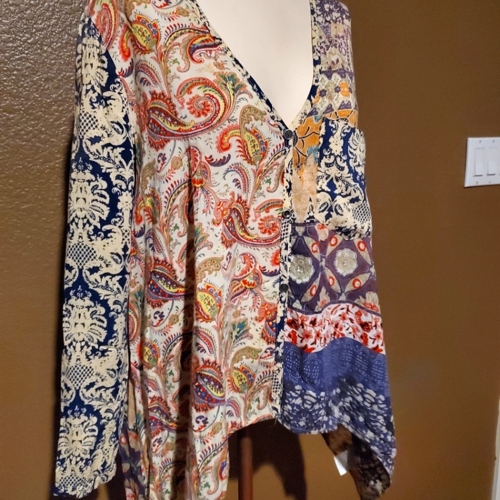 Boho style womens blouse size S
